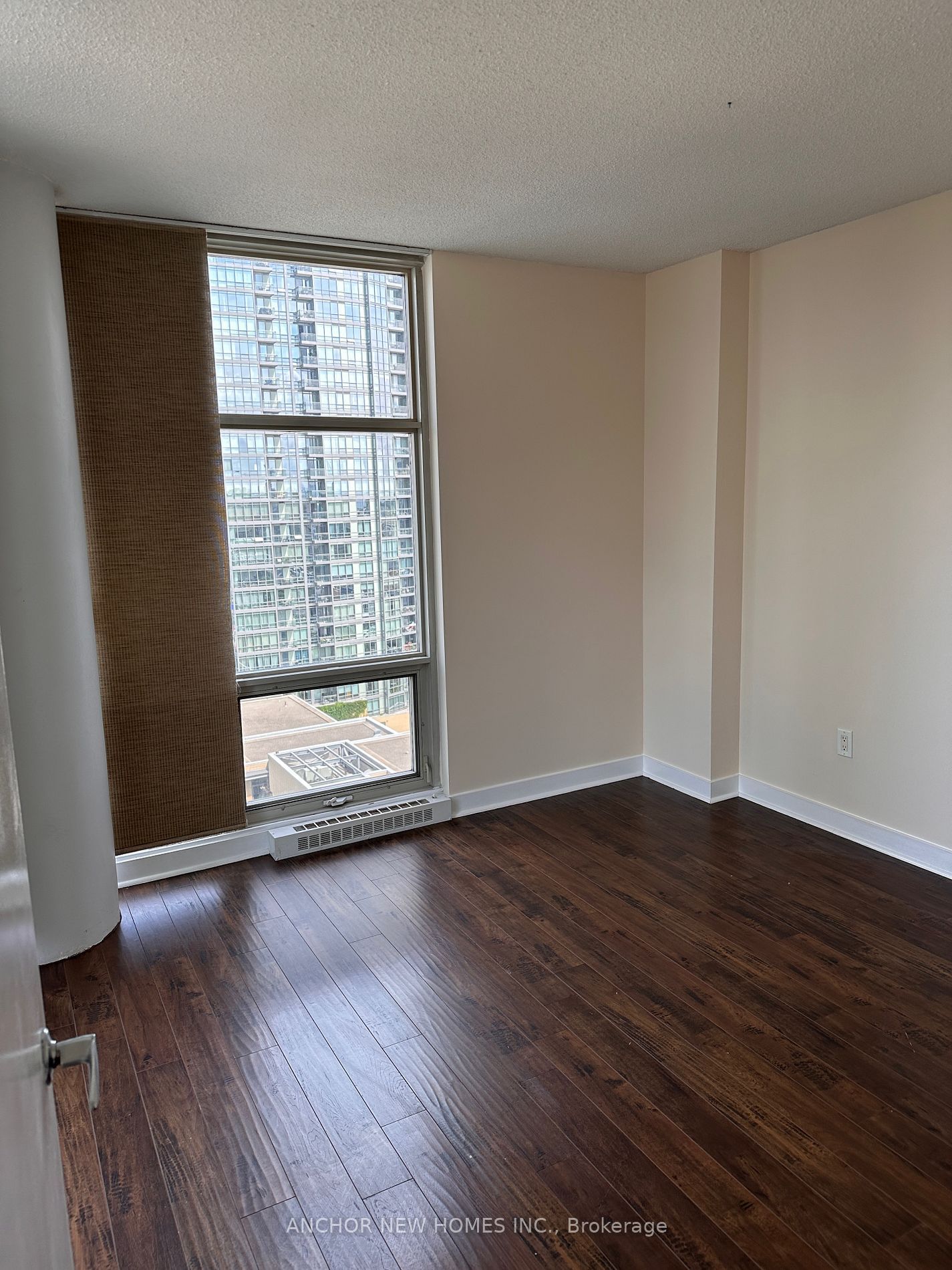 35 Mariner Terr, unit 1606 for rent - image #18