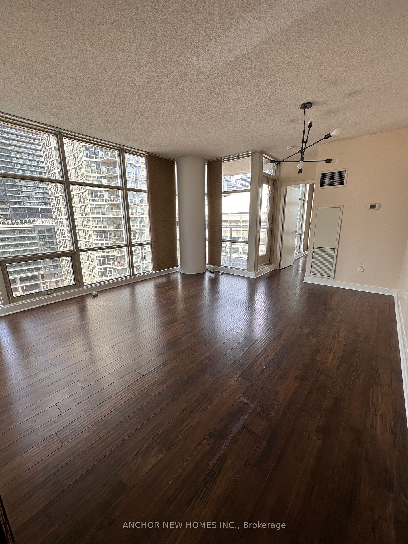 35 Mariner Terr, unit 1606 for rent - image #28