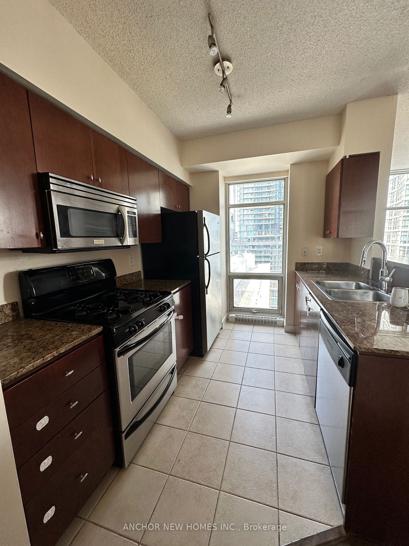 35 Mariner Terr, unit 1606 for rent - image #6