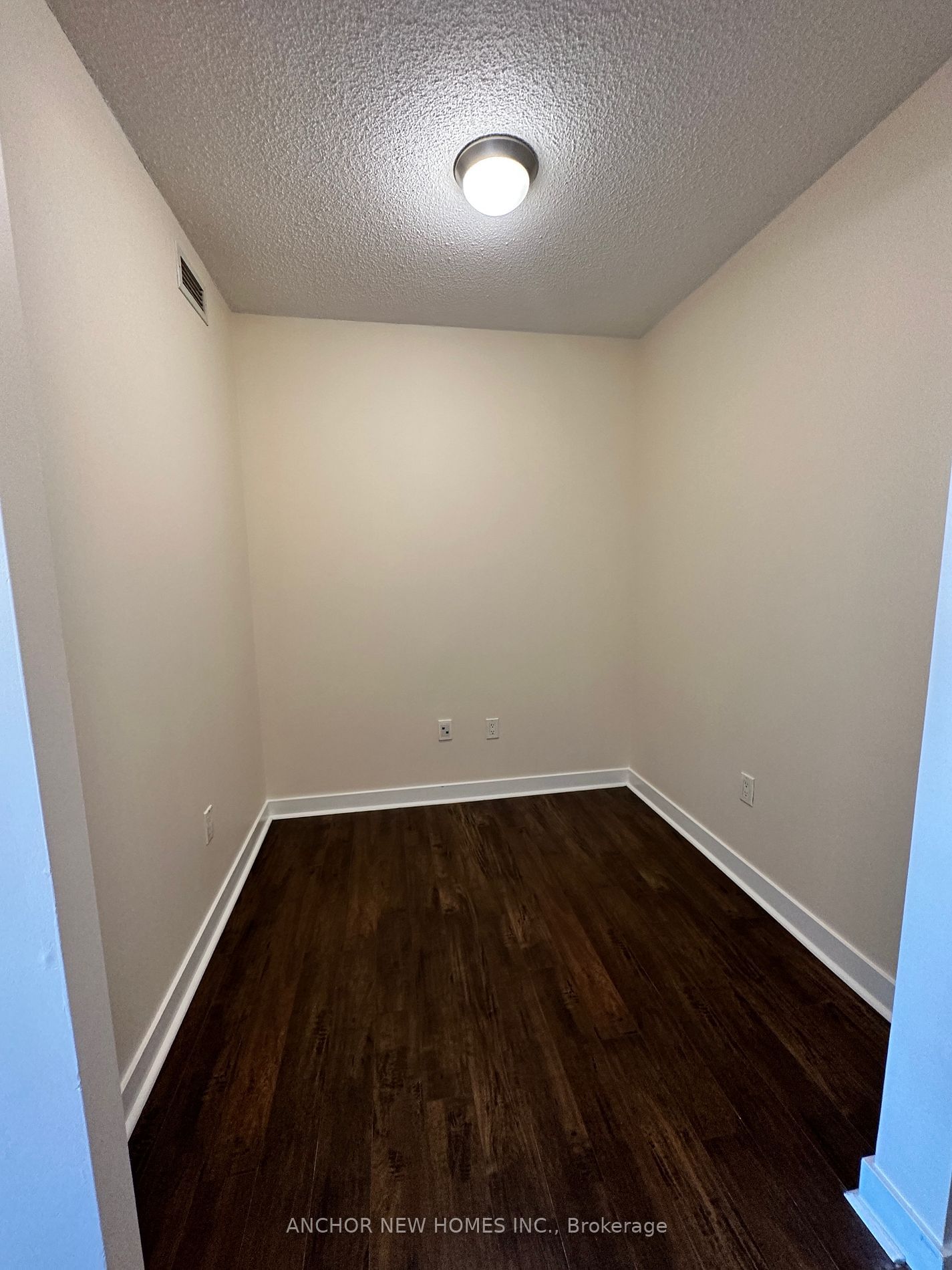 35 Mariner Terr, unit 1606 for rent - image #8