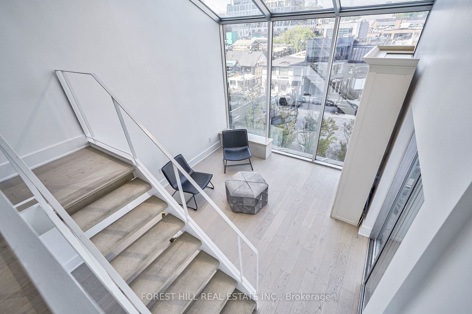 110 Bloor St, unit 402 for rent - image #10