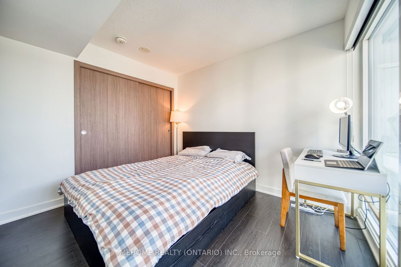 17 Bathurst St, unit 2907 for rent - image #19