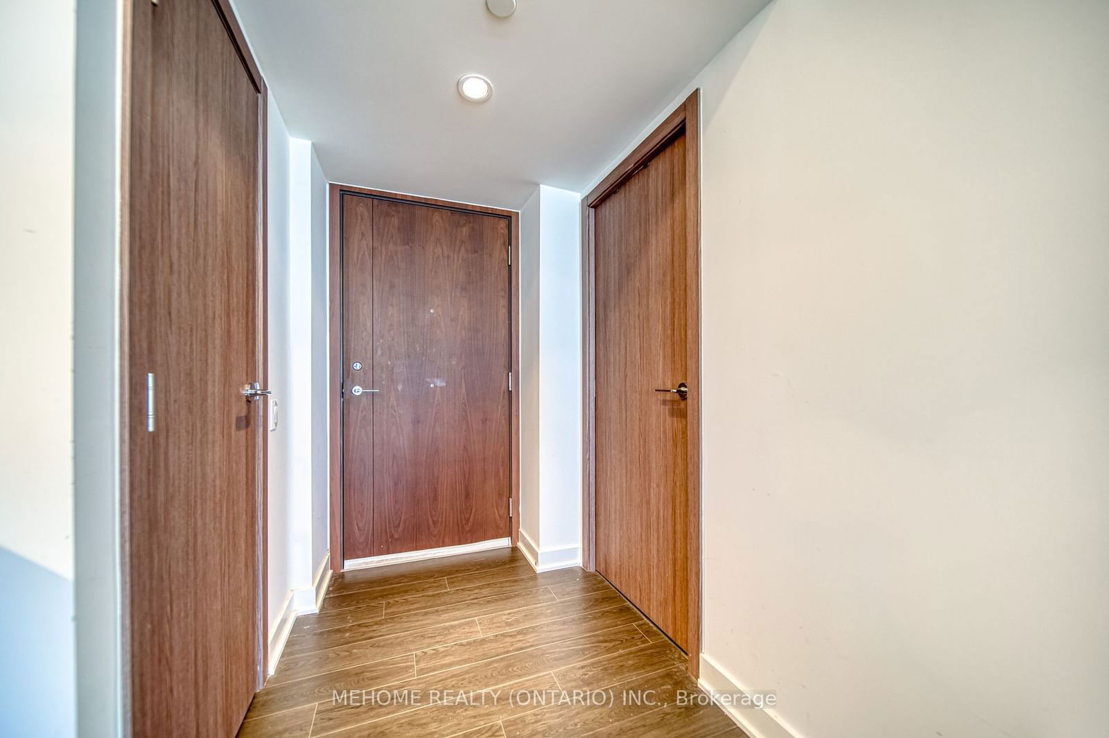 17 Bathurst St, unit 2907 for rent