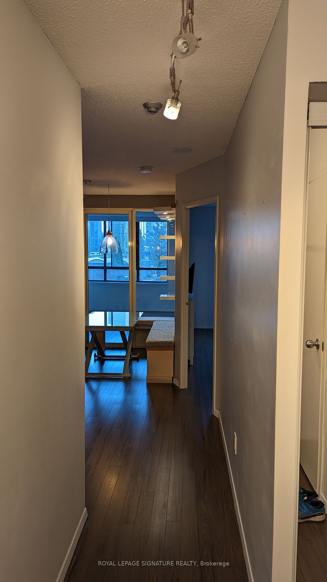 633 Bay St, unit 1508 for rent