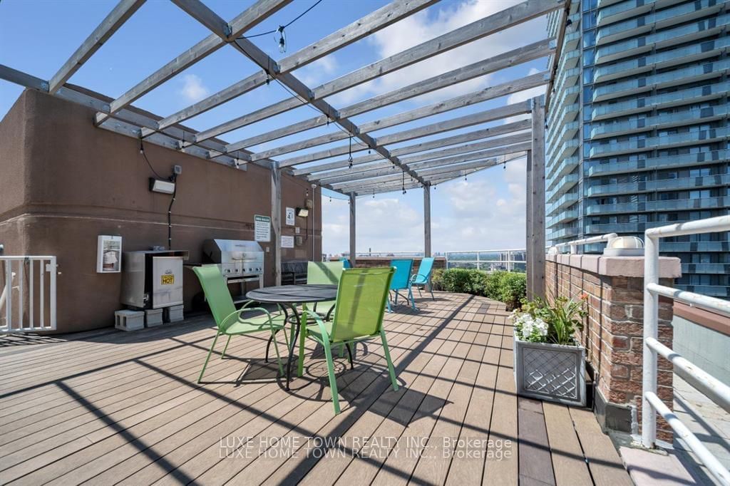 1055 Bay St, unit 308 for sale - image #29