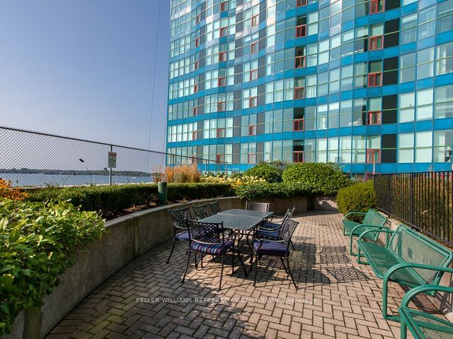 77 Harbour Sq, unit 3008 for rent - image #29