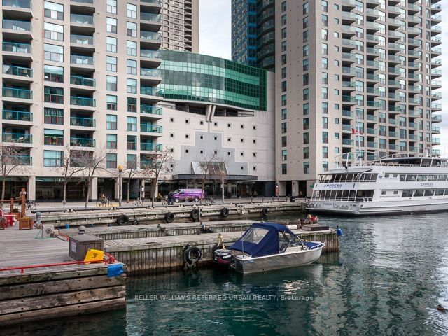 77 Harbour Sq, unit 3008 for rent - image #32