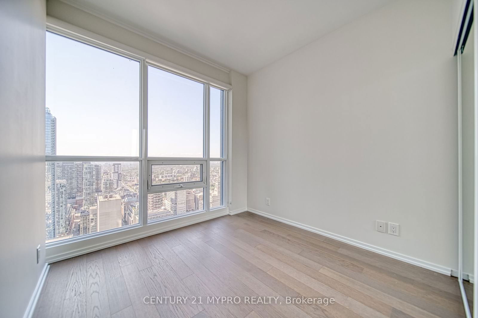 70 Temperance St, unit 4911 for sale - image #22