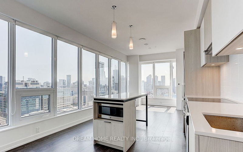 203 College St, unit 1008 for rent - image #1