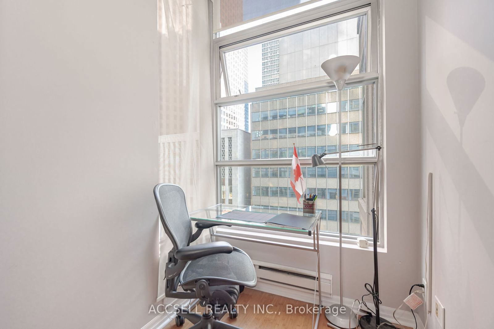 1 King St W, unit 1501 for sale