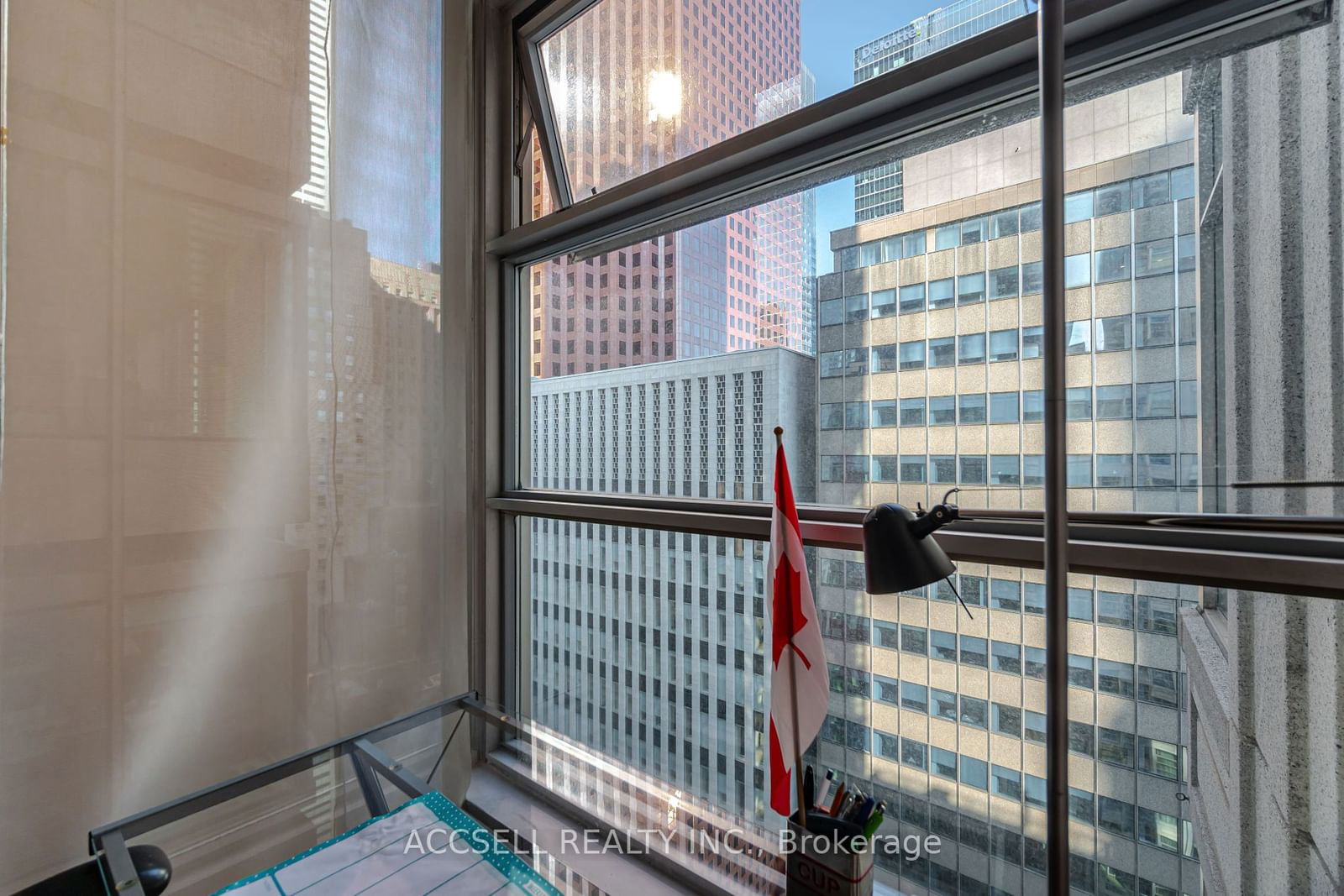 1 King St W, unit 1501 for sale