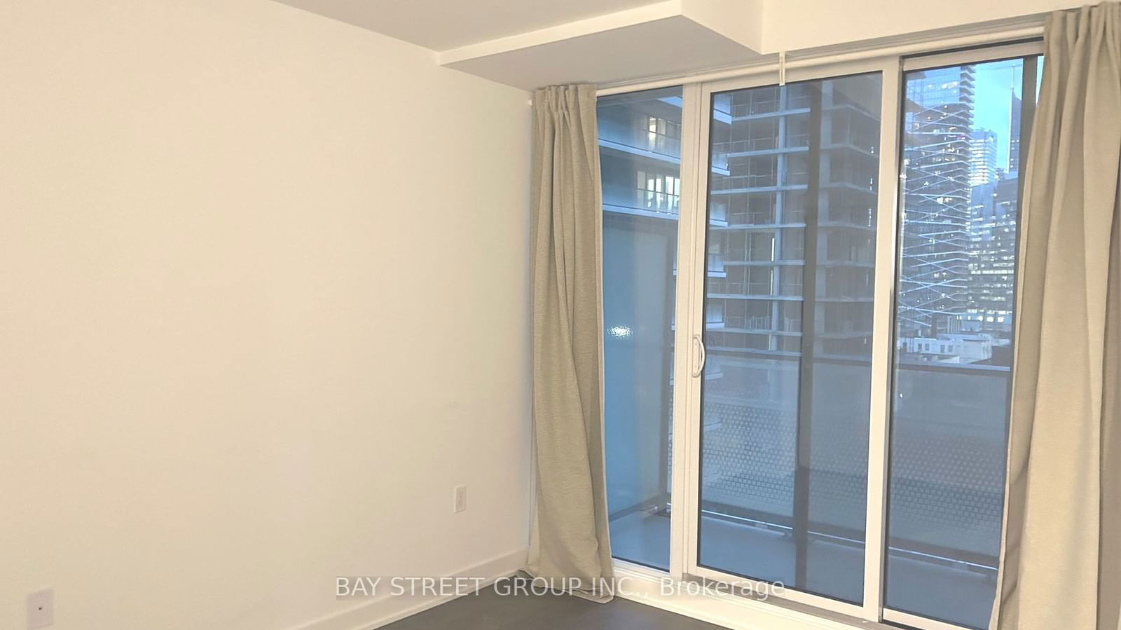 115 Blue Jays Way W, unit 1602 for rent