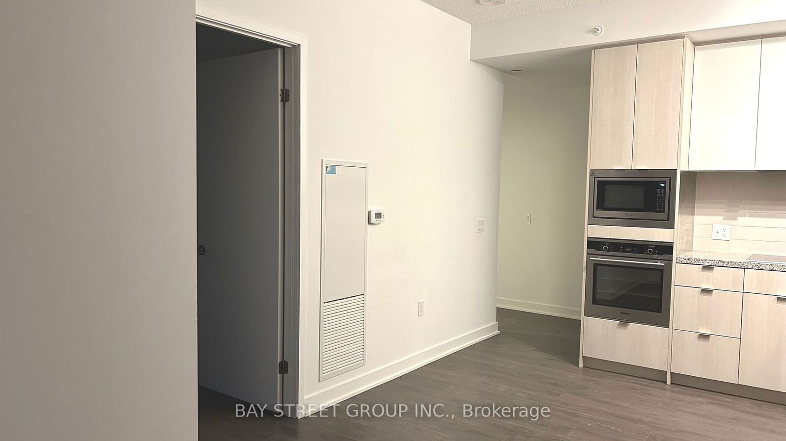 115 Blue Jays Way W, unit 1602 for rent