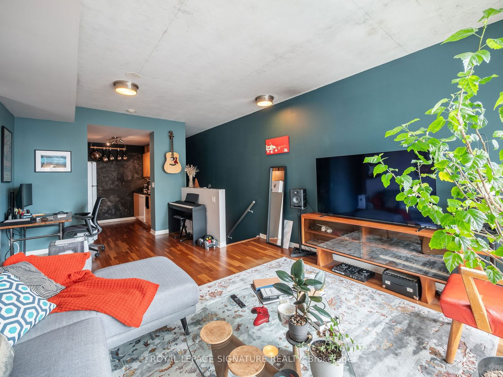 333 Adelaide St E, unit 1026 for sale