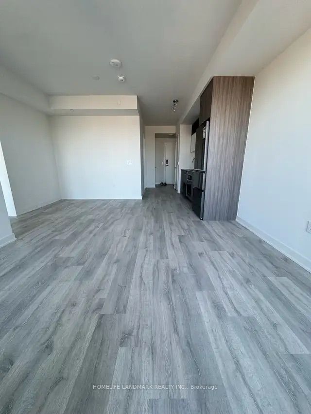 70 Princess St, unit 2707 for rent