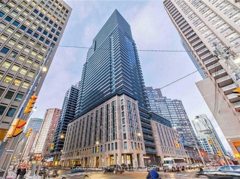 955 Bay St, unit 4007 for sale