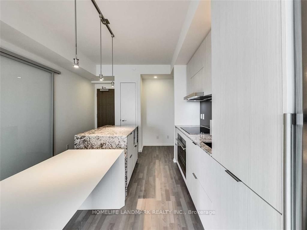 1 Bloor St E, unit 1412 for rent