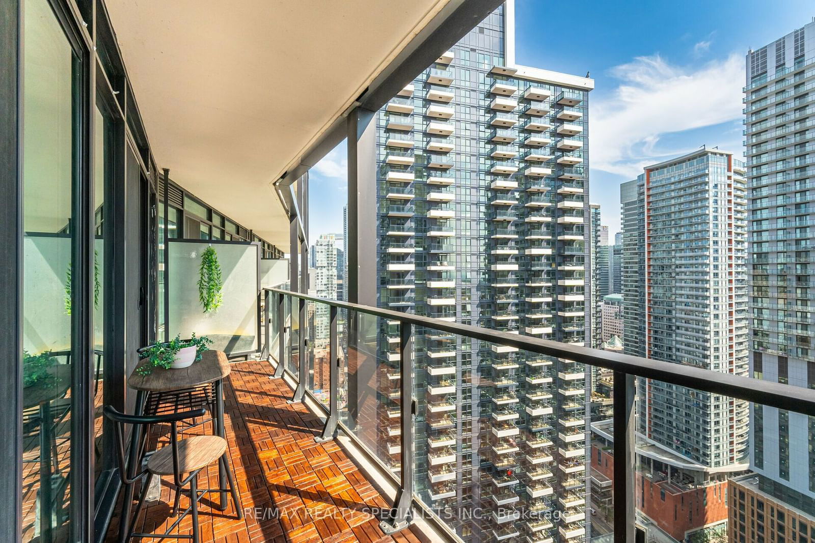 125 Peter St, unit 3012 for sale