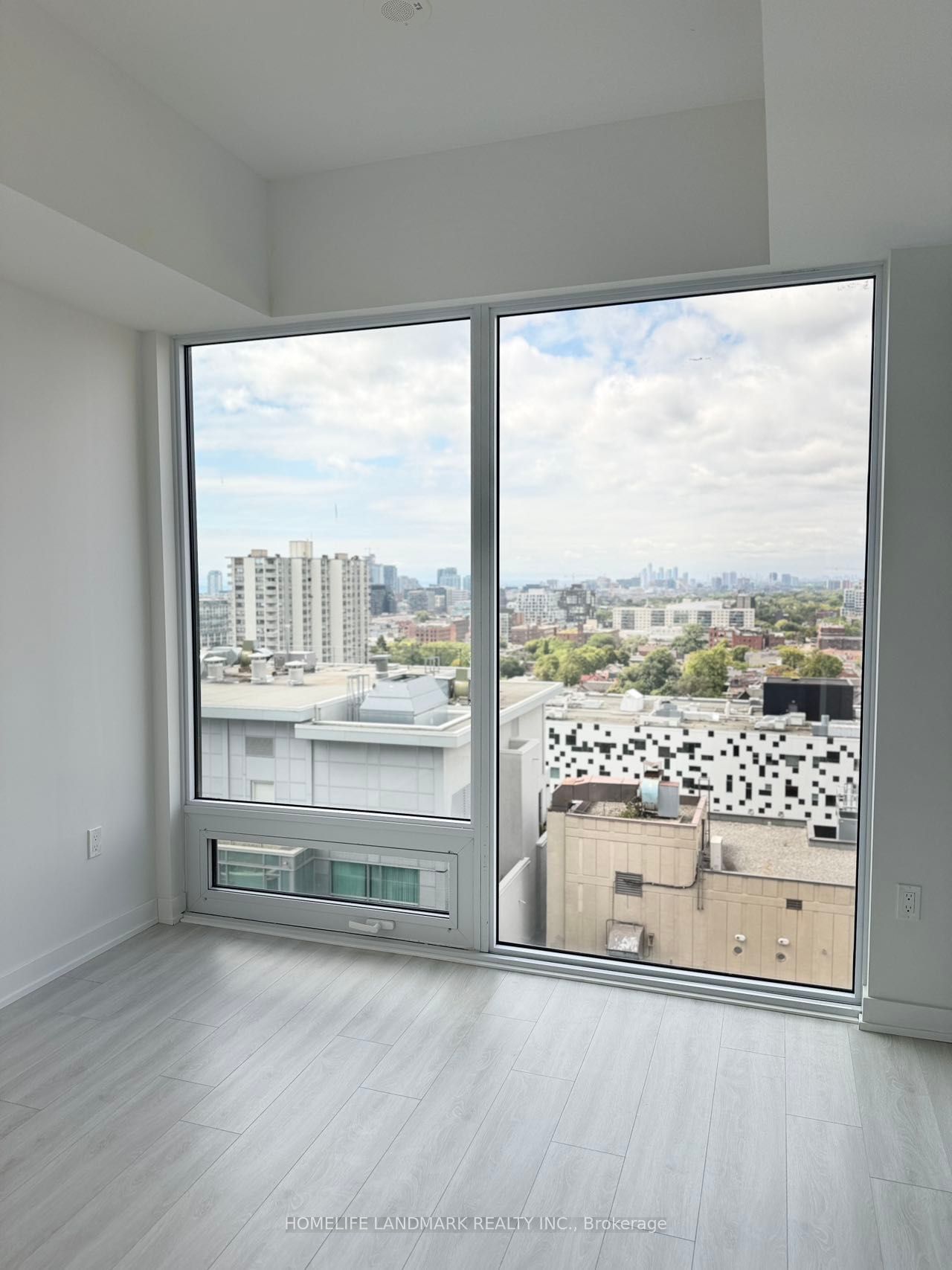 121 St Patrick St, unit 1726 for rent