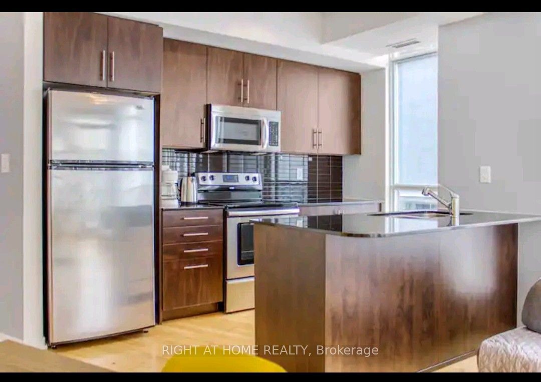 65 BREMNER Blvd W, unit 2908 for sale