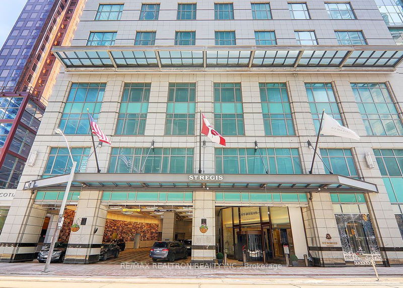 311 Bay St, unit 3801 for sale