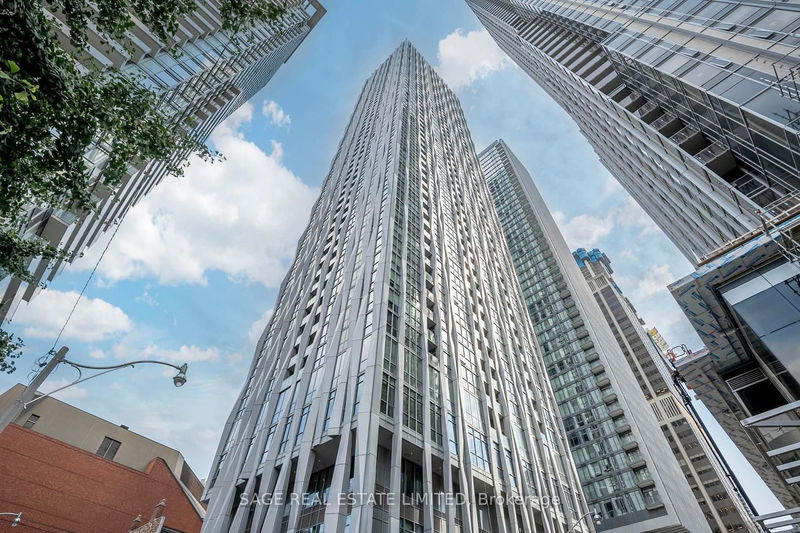 1 Yorkville Ave, unit 812 for sale