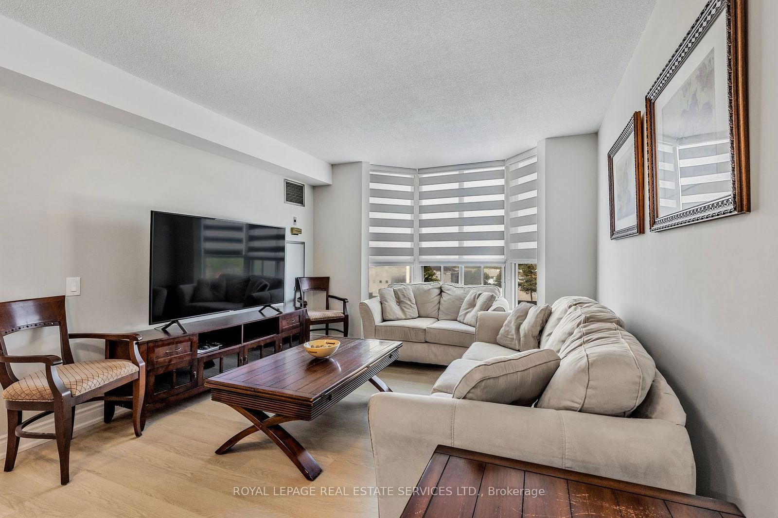 11 Thorncliffe Pk Dr, unit 606 for sale