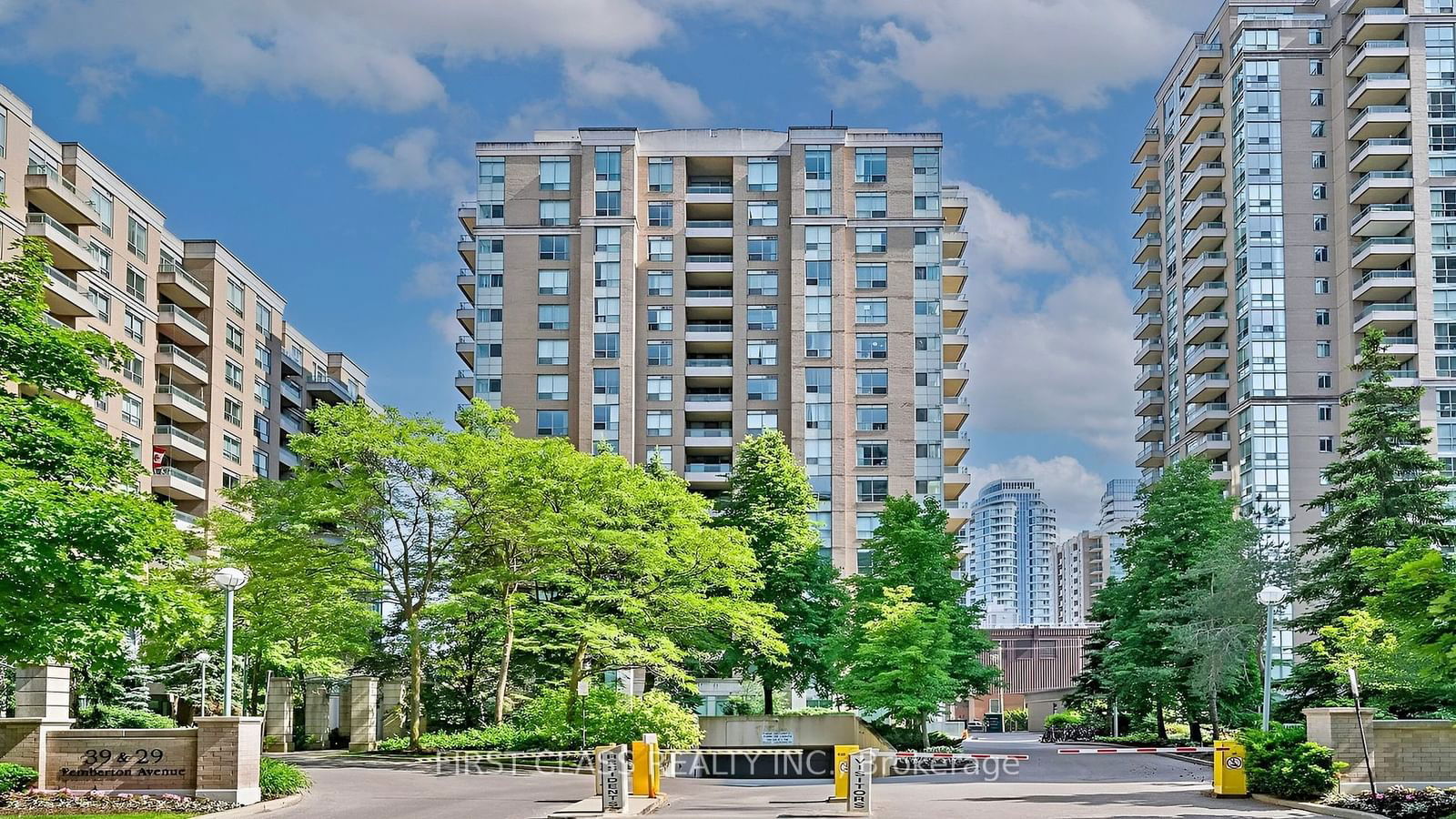 The Paramount Condos, North York, Toronto