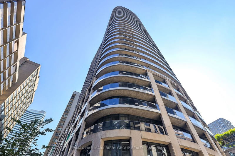 25 Carlton St, unit 327 for sale