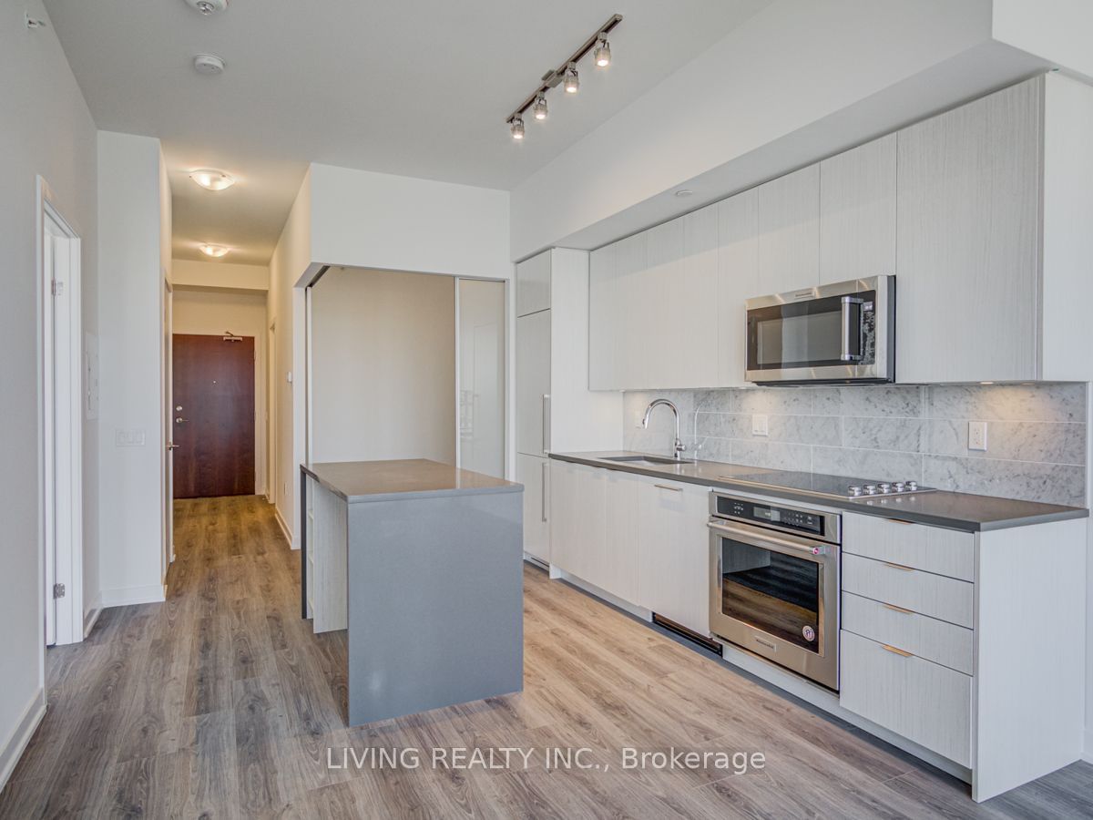 38 Iannuzzi St, unit 2305 for rent