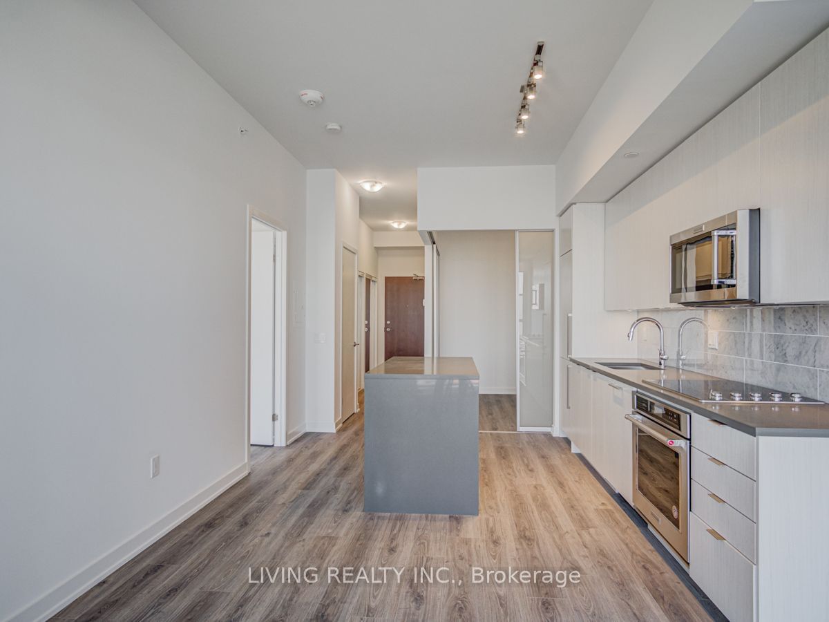 38 Iannuzzi St, unit 2305 for rent