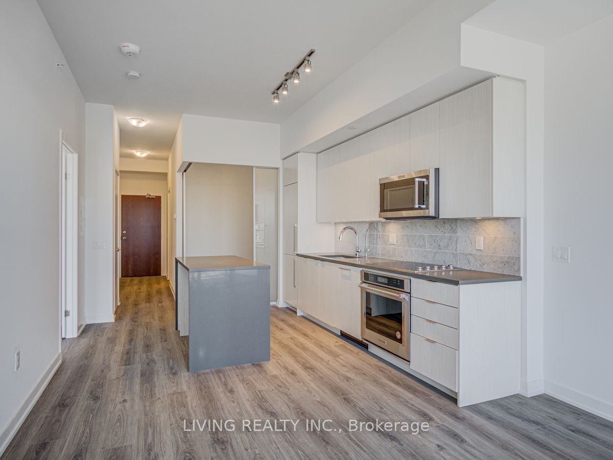 38 Iannuzzi St, unit 2305 for rent