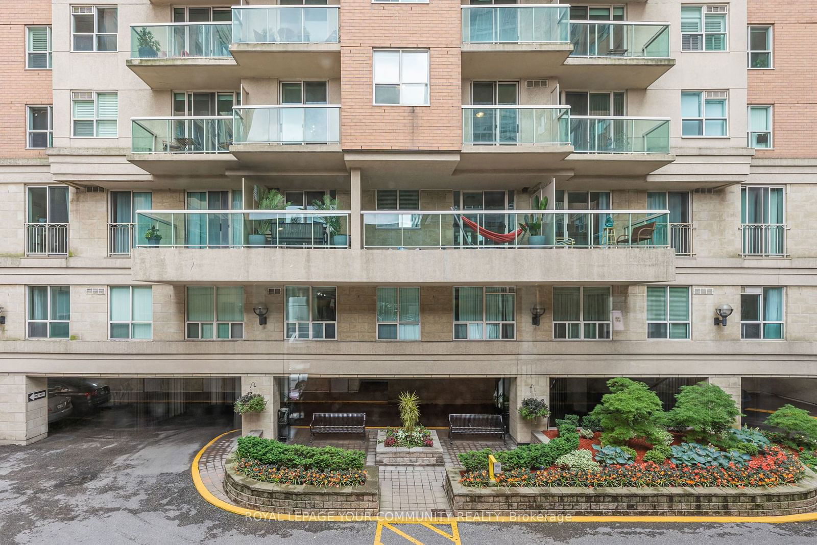 323 Richmond St E, unit 707 for sale