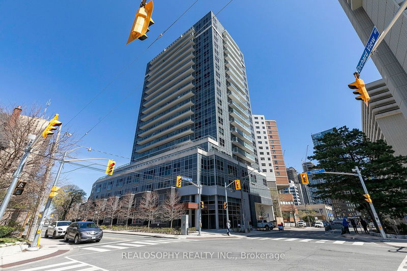 58 Orchard View Blvd, unit 506 for sale