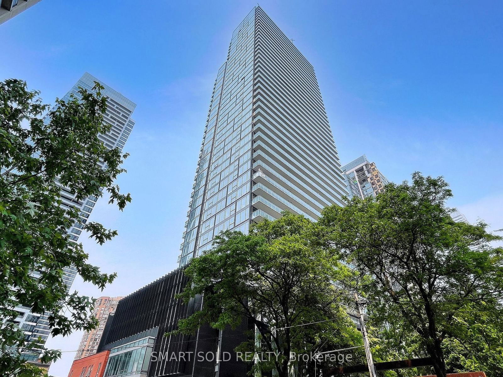 3 Gloucester St, unit 3510 for sale