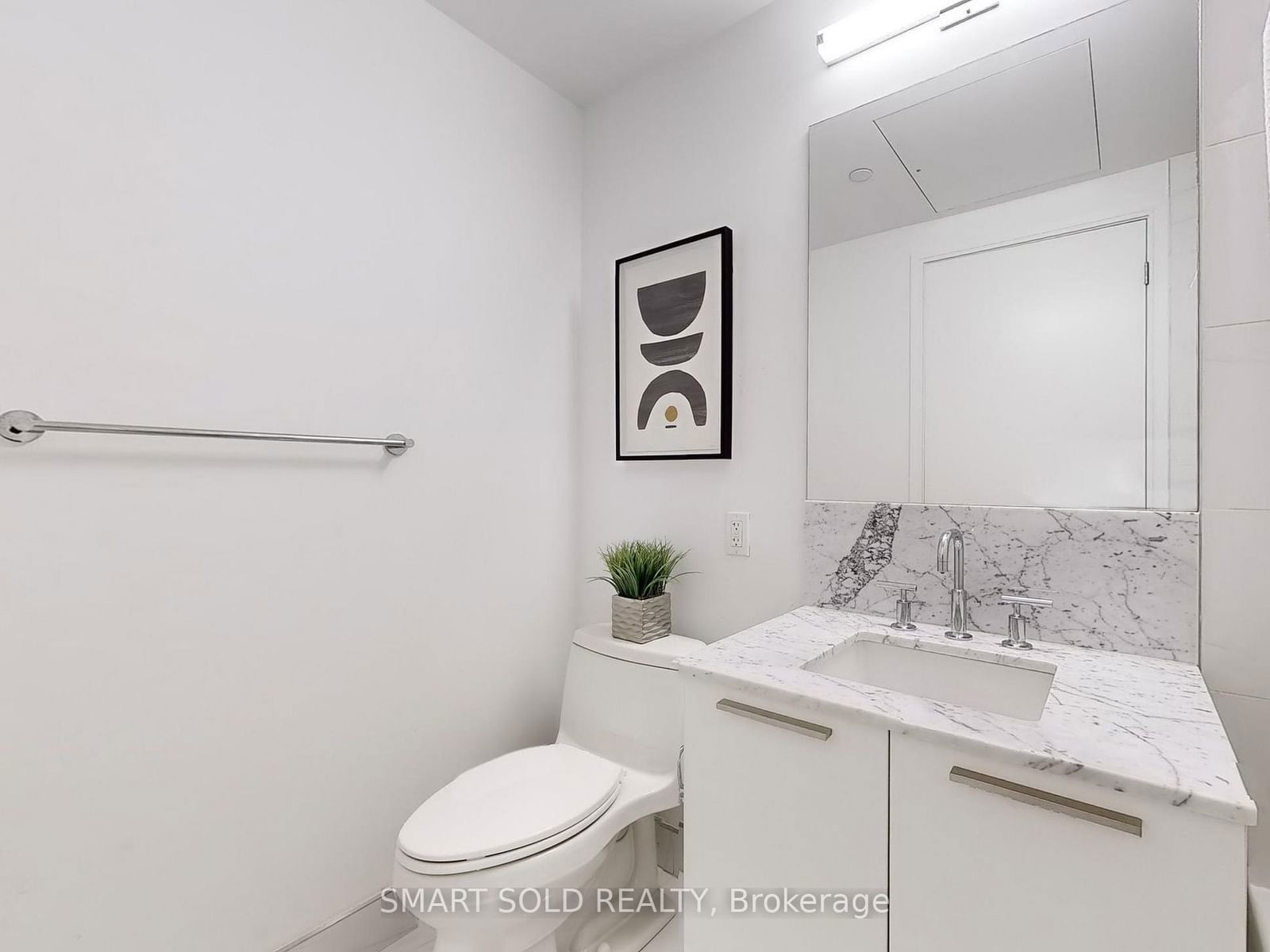 3 Gloucester St, unit 3510 for sale