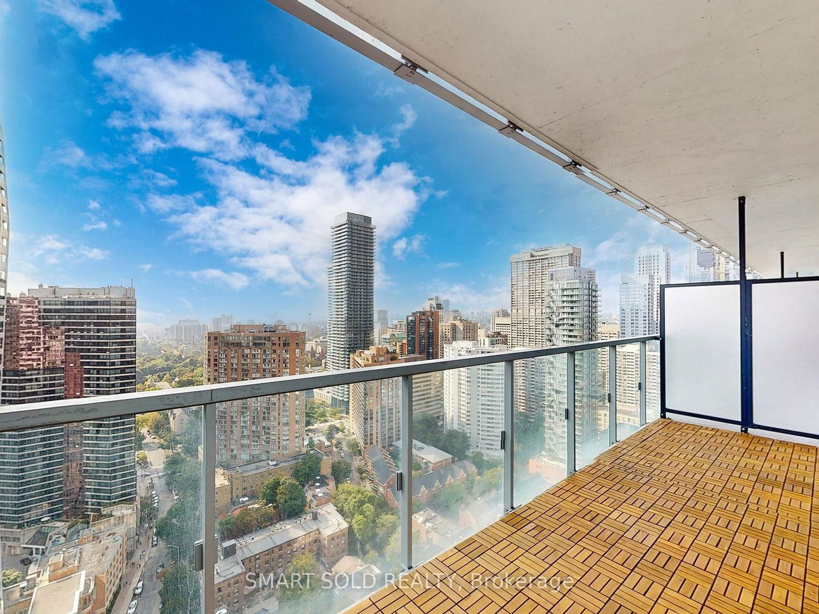 3 Gloucester St, unit 3510 for sale