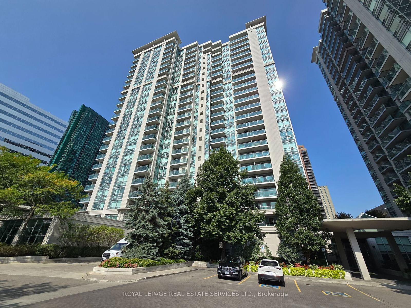 31 Bales Ave, unit 2507 for rent