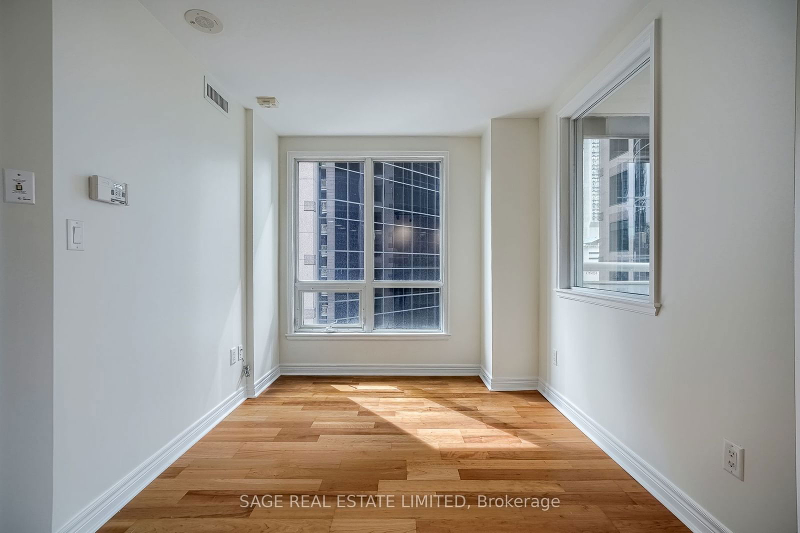 100 Hayden St, unit 901 for sale