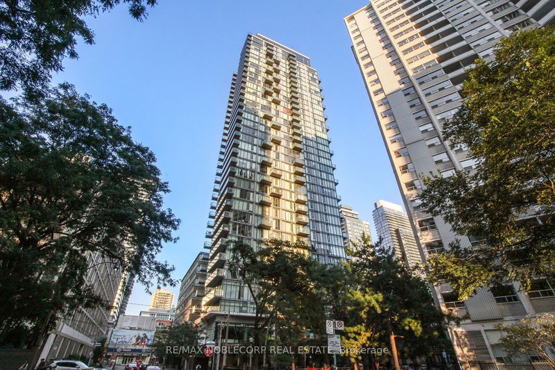 75 St Nicholas St, unit 301 for sale