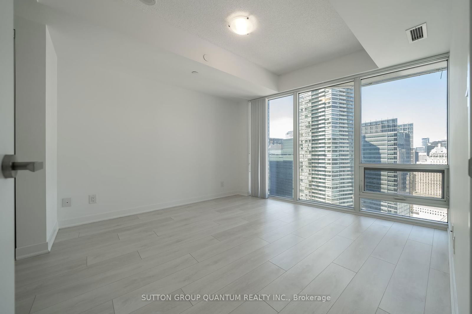 88 Harbour St, unit 3403 for sale