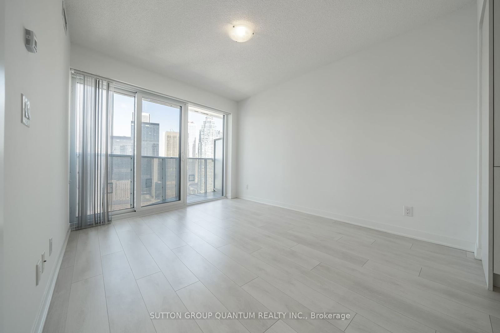 88 Harbour St, unit 3403 for sale