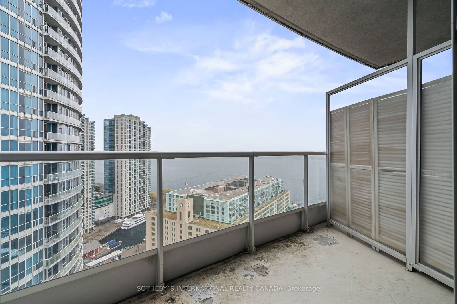 218 Queens Quay W, unit 2502 for rent