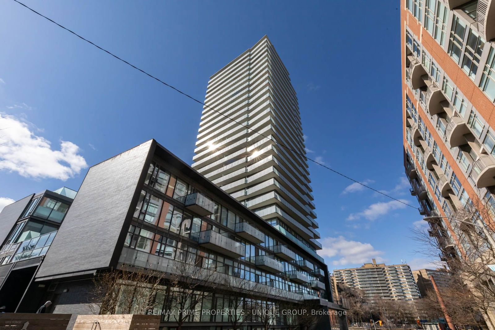 1815 Yonge St, unit 403 for sale