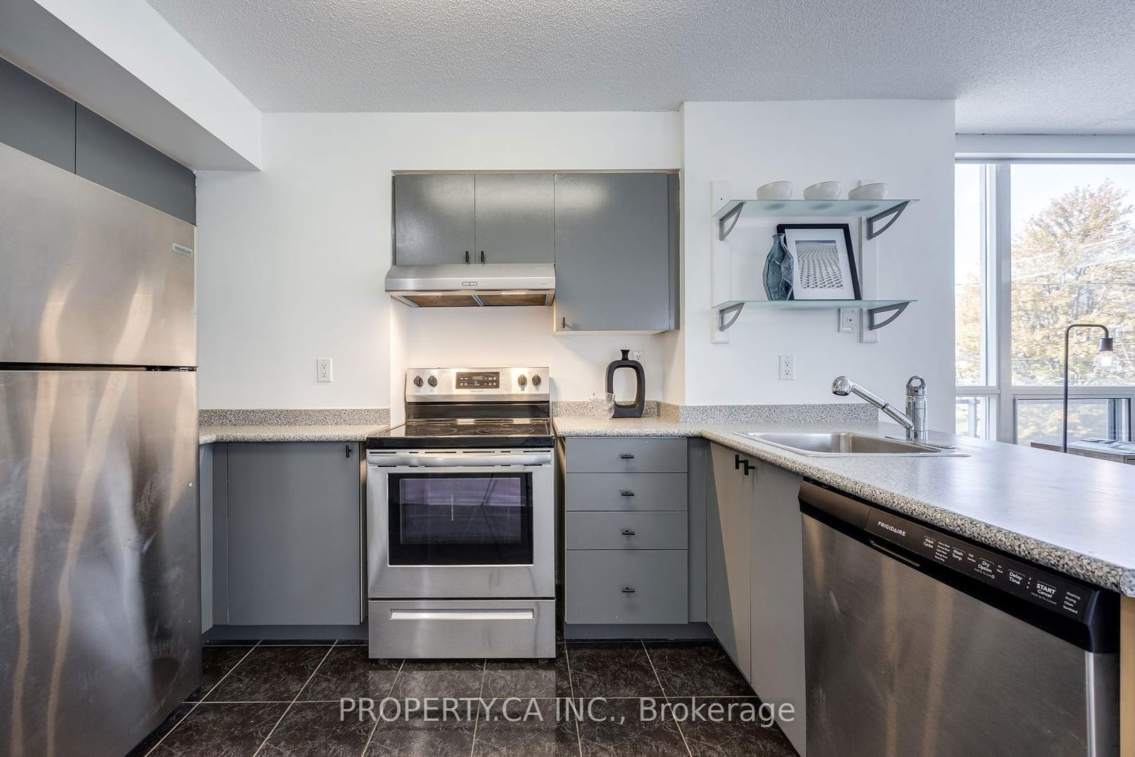 1029 King St W, unit 208 for sale