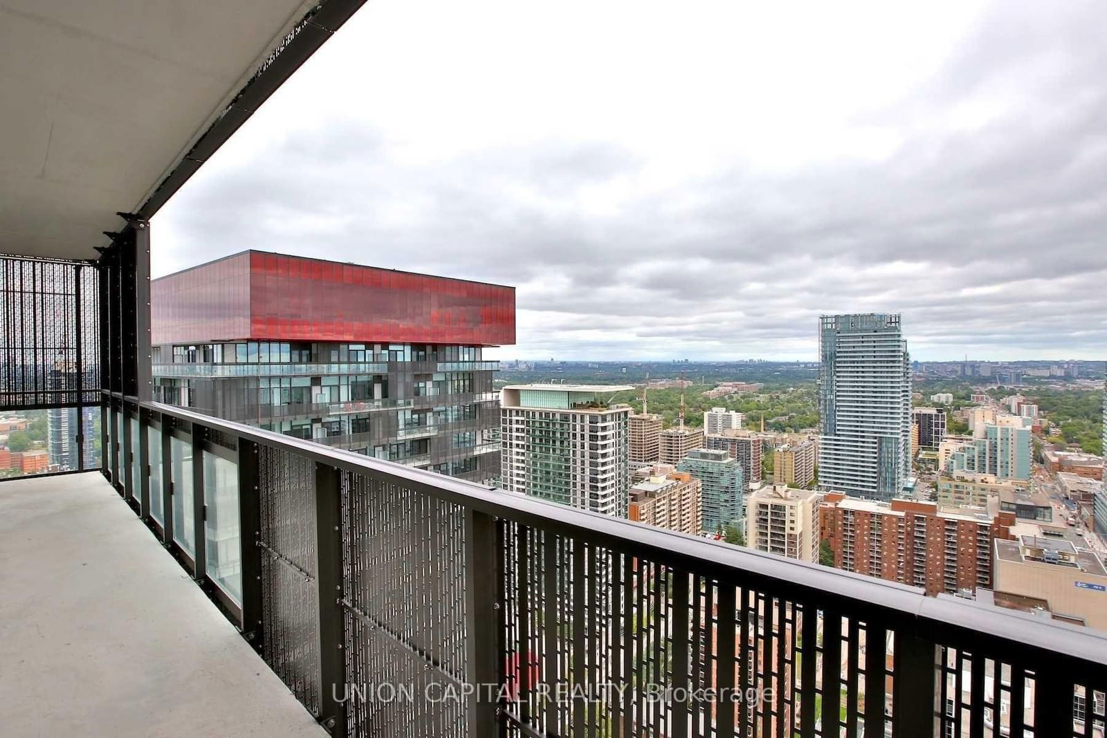 8 Eglinton Ave E, unit 3108 for rent