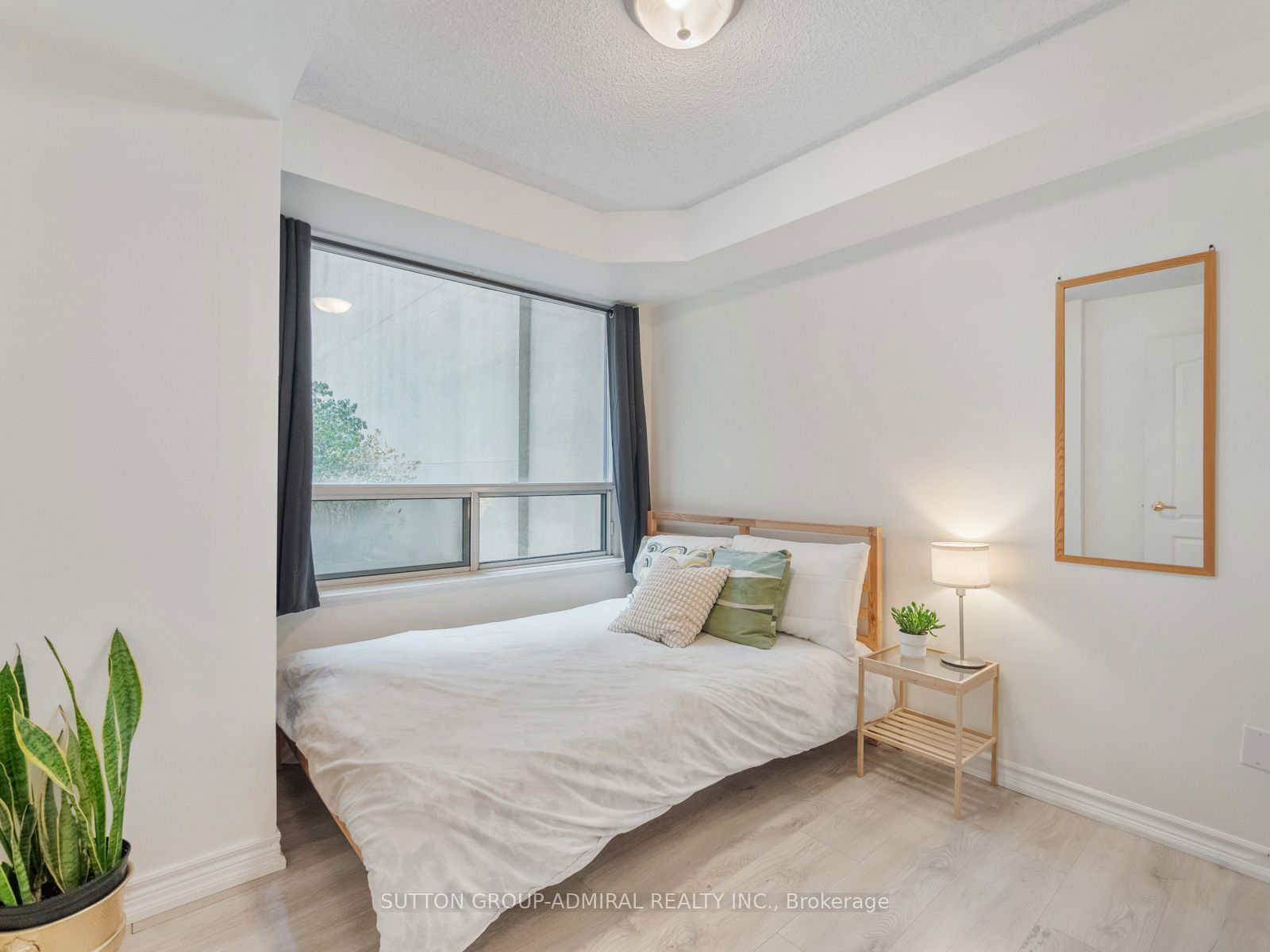 30 Hayden St, unit 301 for sale