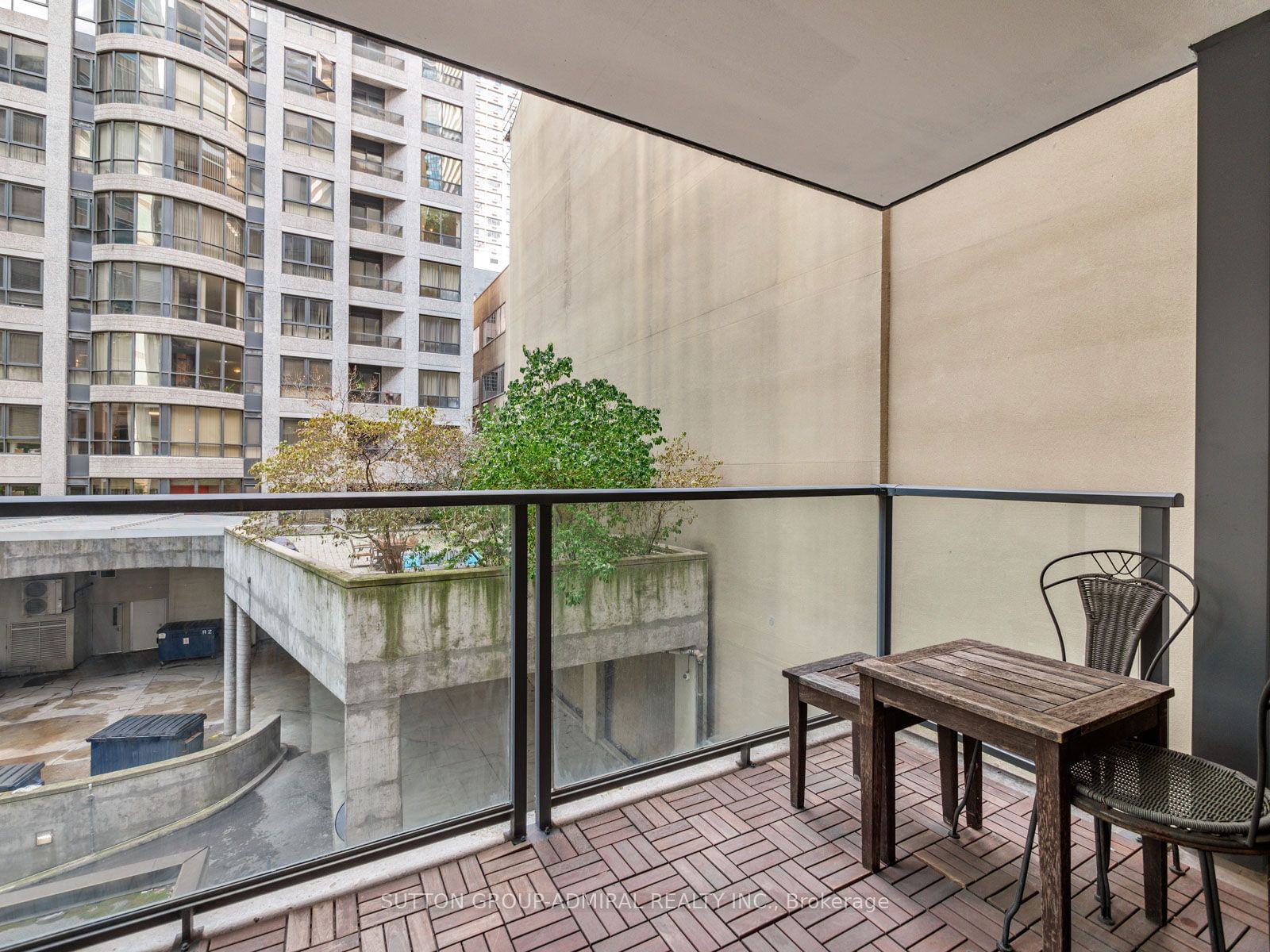 30 Hayden St, unit 301 for sale