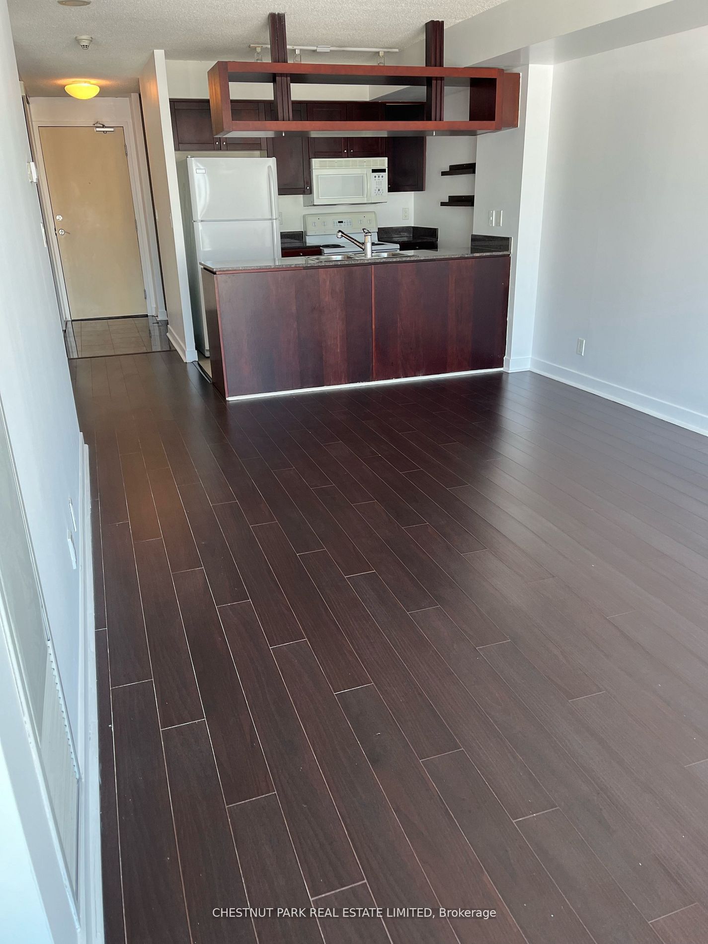 81 Navy Wharf Crt E, unit 3501 for rent