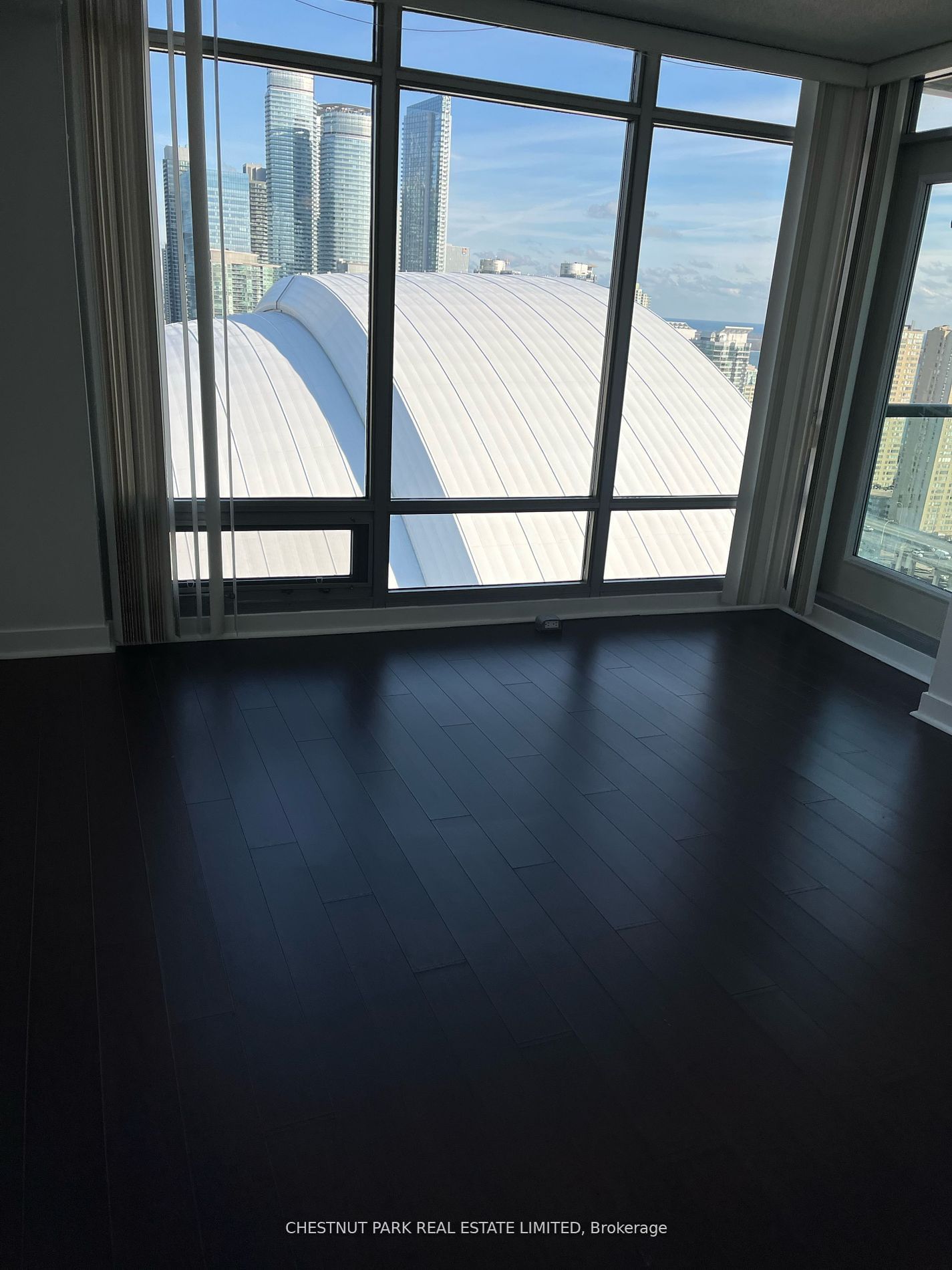 81 Navy Wharf Crt E, unit 3501 for rent